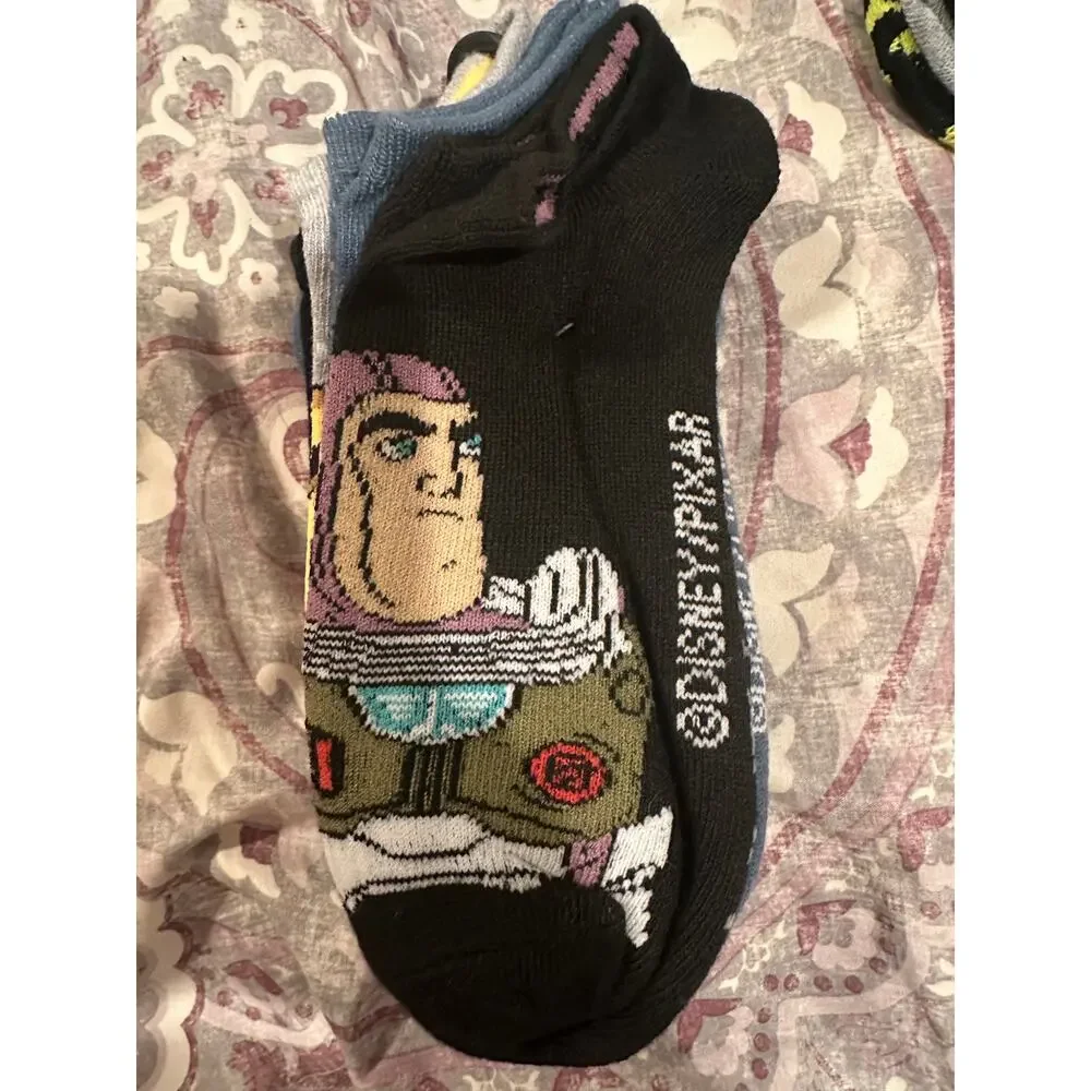 NWT Disney Pixar Buzz Lightyear 6 pack of socks kids Sz 3-9